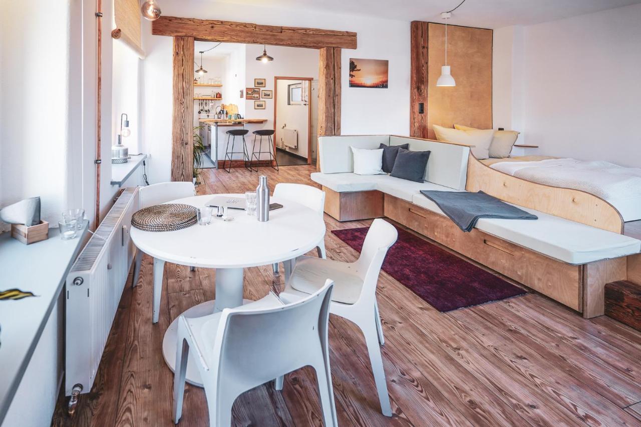 Studio Apartment Zur Alten Post, 48Qm Individualapartment Mit Blick Ueber Zittaus Altstadt, Ferienwohnung Im Altstadtkern Umrandet Vom Zittauer Gebirge 外观 照片