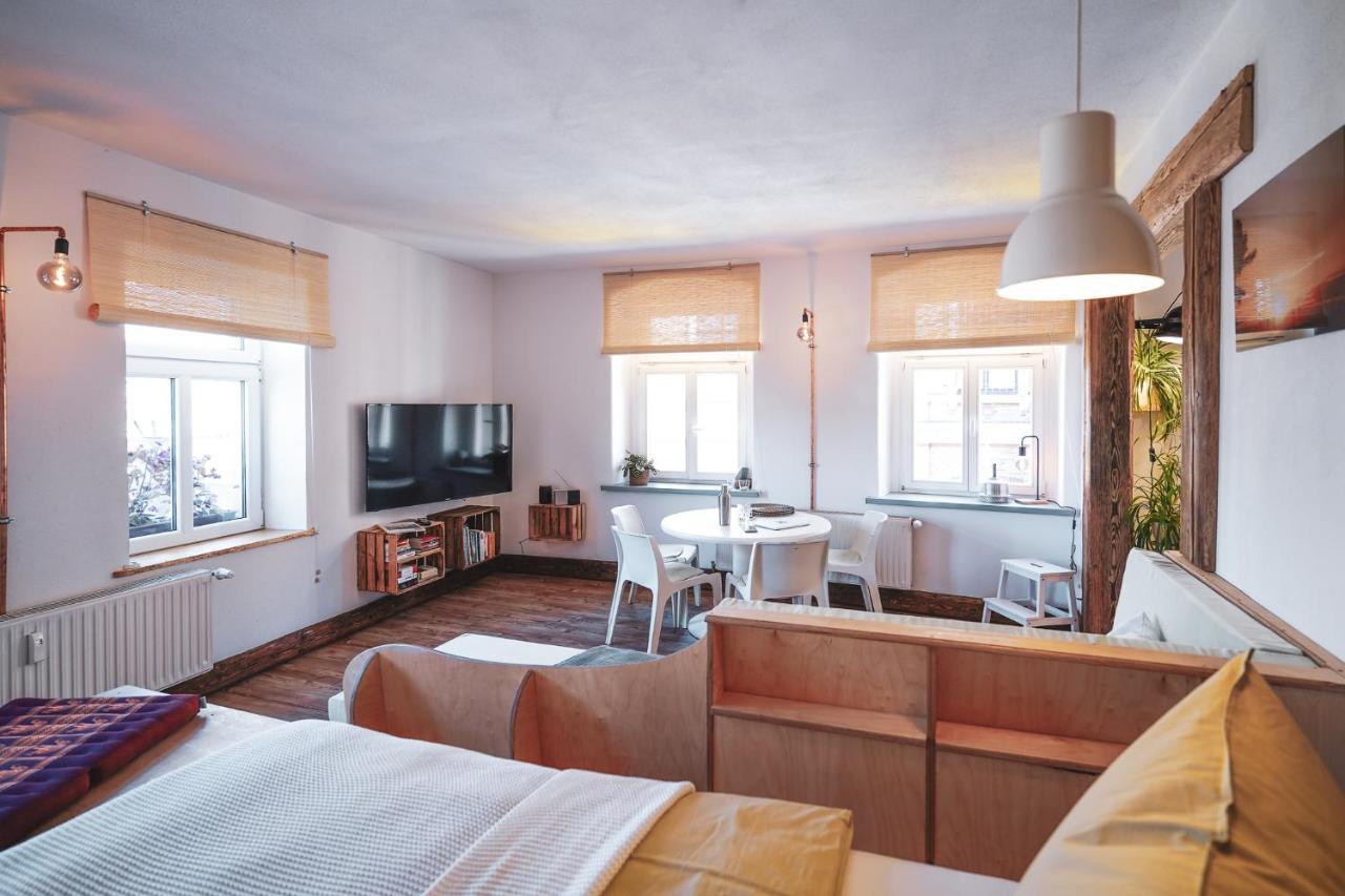 Studio Apartment Zur Alten Post, 48Qm Individualapartment Mit Blick Ueber Zittaus Altstadt, Ferienwohnung Im Altstadtkern Umrandet Vom Zittauer Gebirge 外观 照片